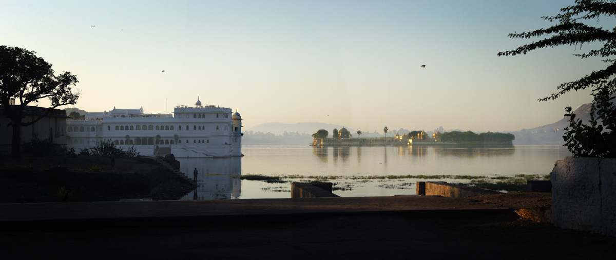 Udaipur palace pan -2